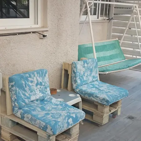 Elia Apartment