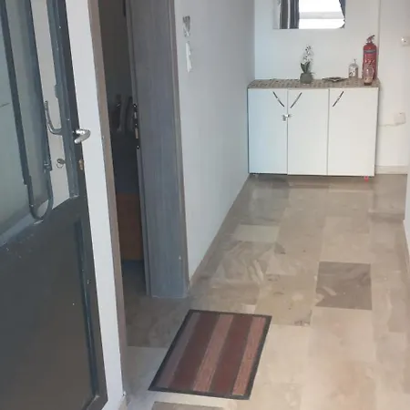 Elia * Patras